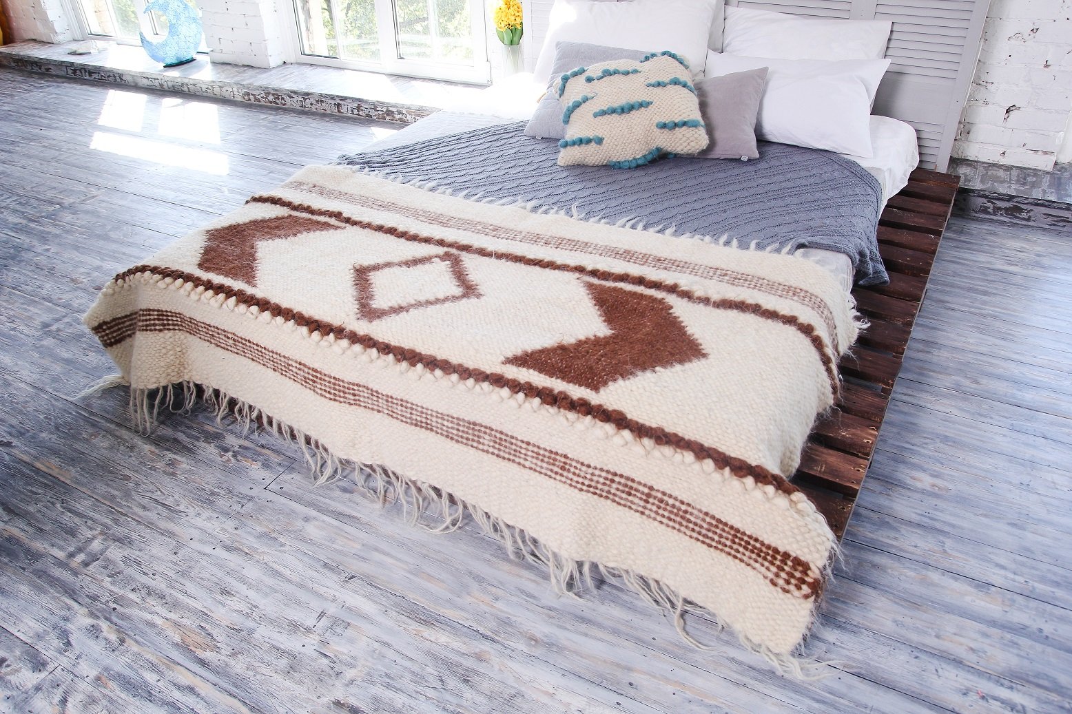 

Маленький шерстяной плед 72 x 84 inch TS decor