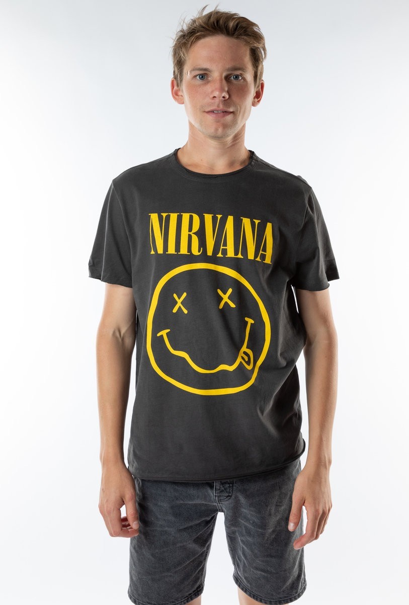 

Футболка Amplified Nirvana Smiley Face  Темно-серая Мужская ZAV210NIF, Футболка Amplified Nirvana Smiley Face M Темно-серая Мужская ZAV210NIF
