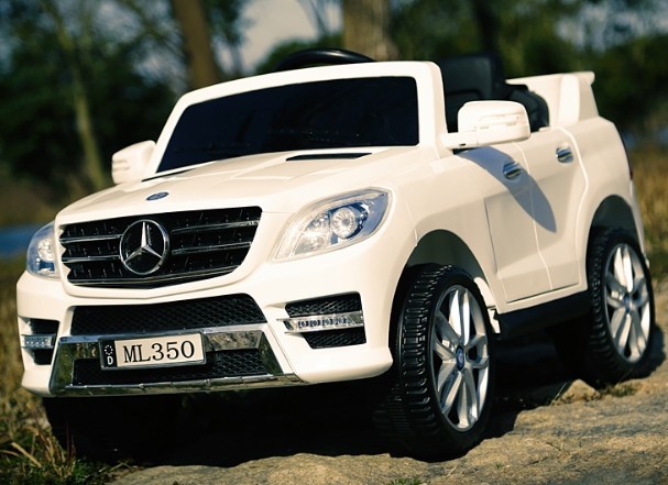 

Детский одноместный электромобиль Mercedes ML350 EVА-резина эко-кожа белый Bambi