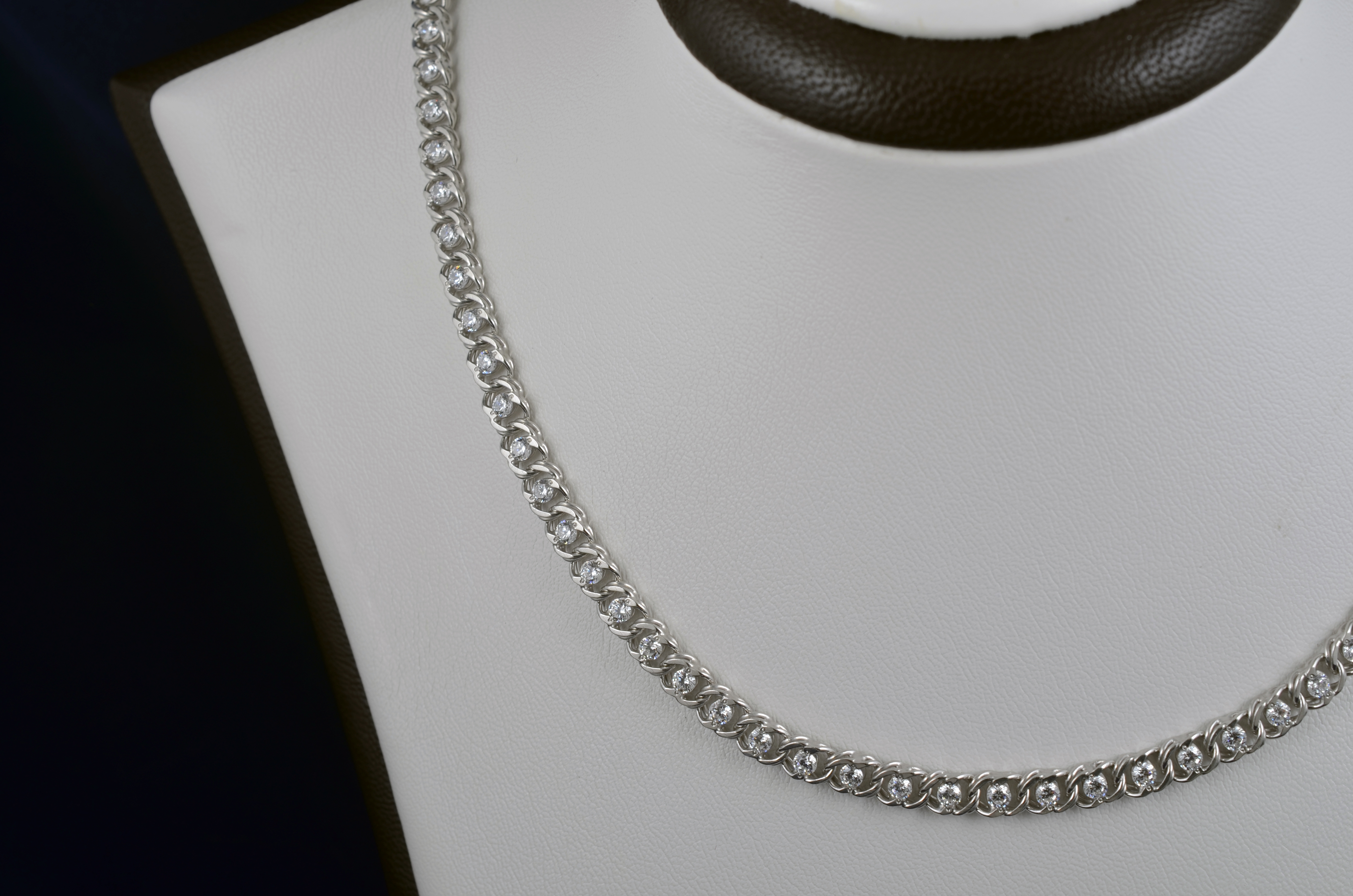 

Серебряная цепочка Meridian 925 пробы плетение "Арабский бисмарк с фианитами" 50 размер (5012/4-2,5500)