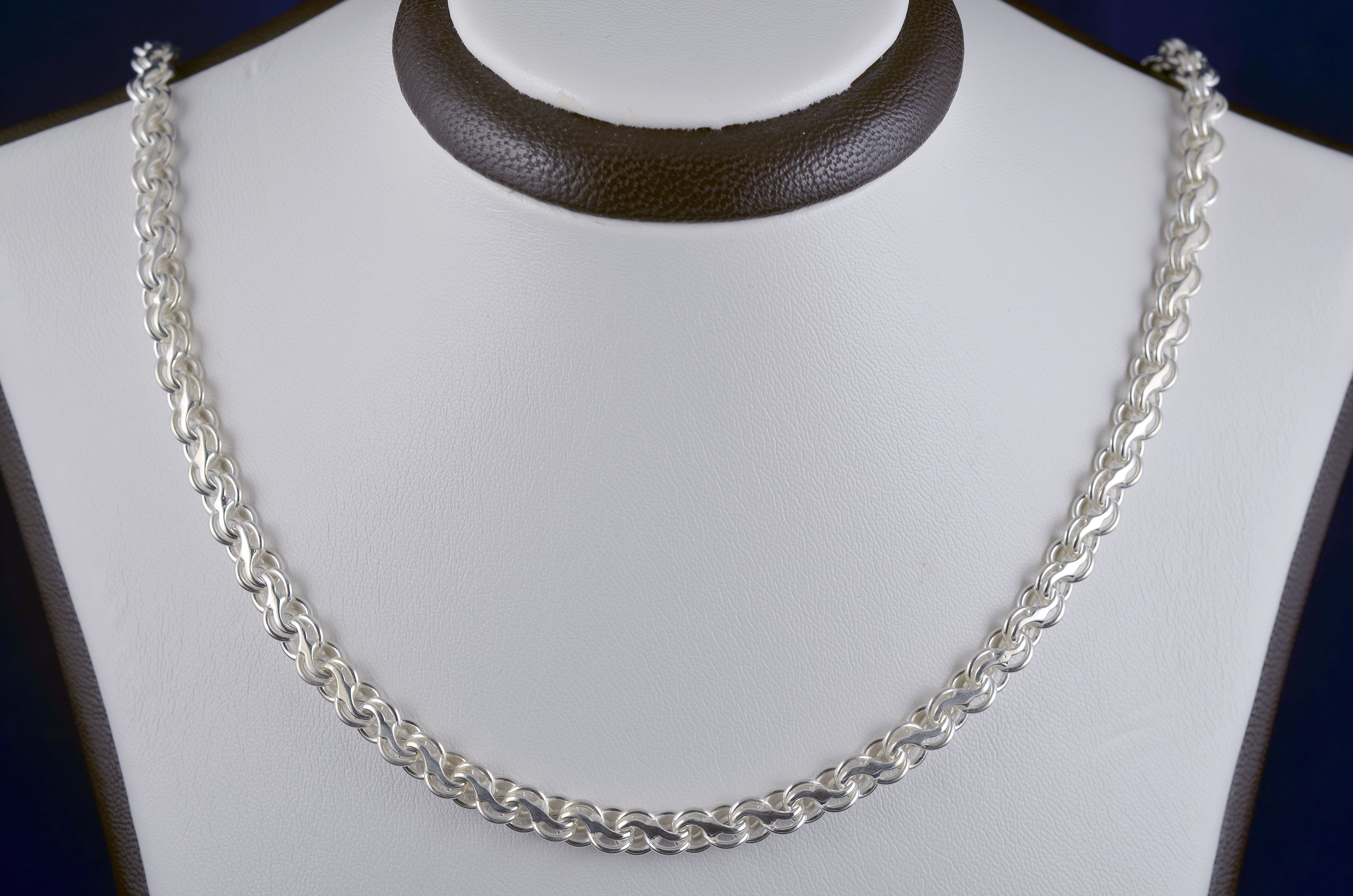

Серебряная цепочка Meridian 925 пробы бисмарк "Ручеек" 70 размер (5005/12700)