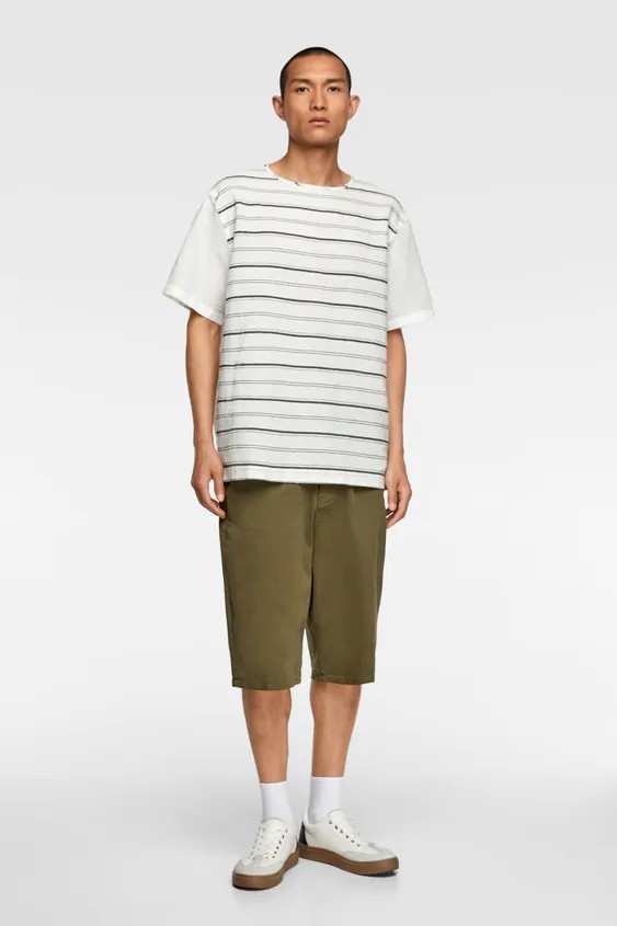 

Футболка Zara белая в полоску L (7545 316 250)