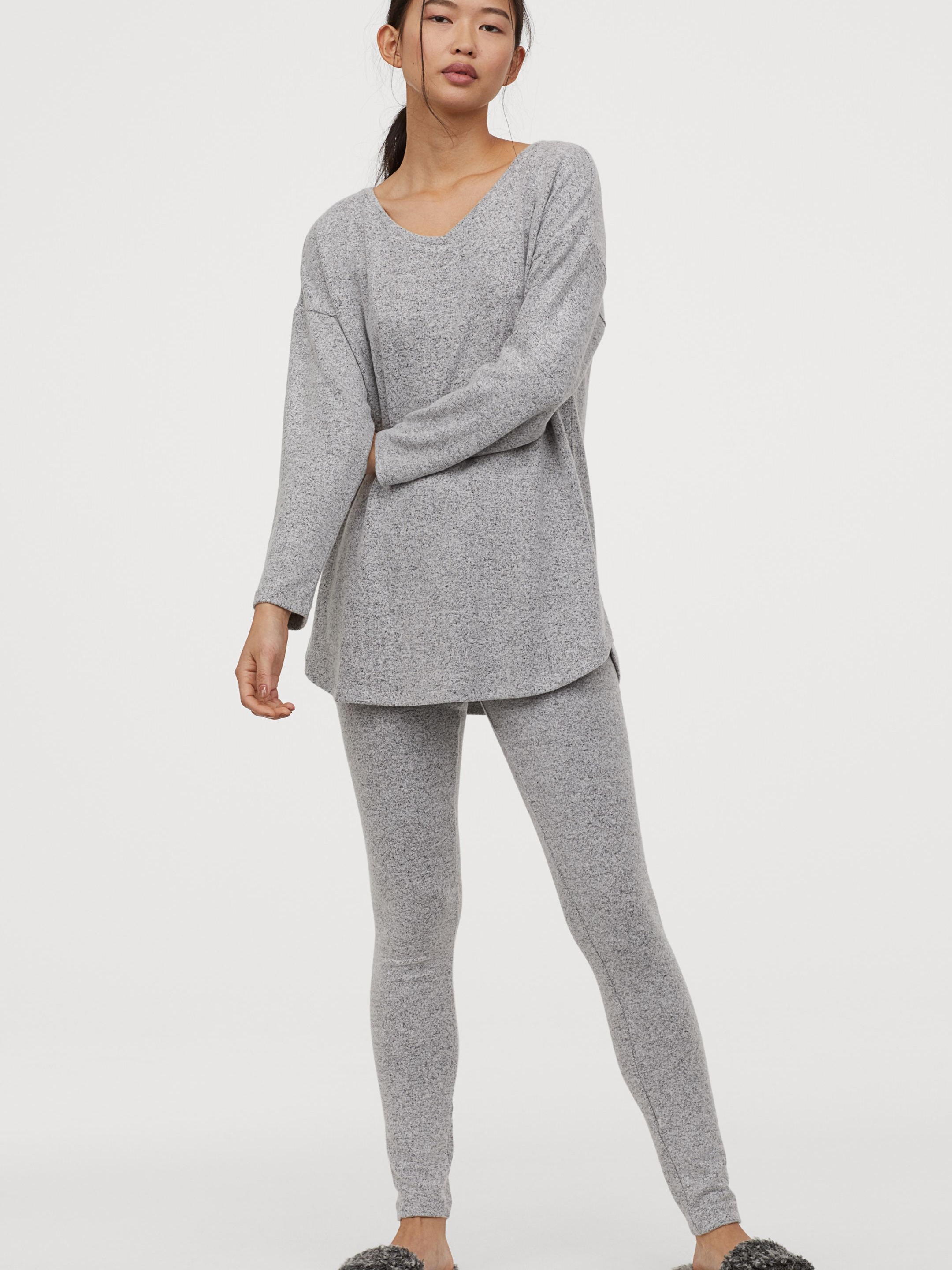 

Штаны H&M 0785034-0  Серые (СА2000001805664, Штаны H&M 0785034-0 XL Серые (СА2000001805664)