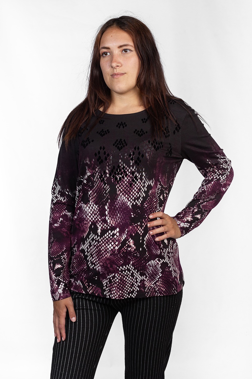 

Джемпер женский Gerry Weber черно-бордовый 42 4534