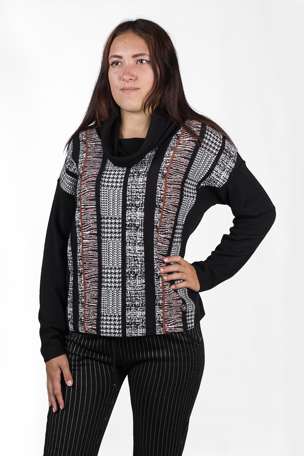 

Свитер женский Donatella de Paoli черный, Свитер женский Donatella de Paoli черный 44