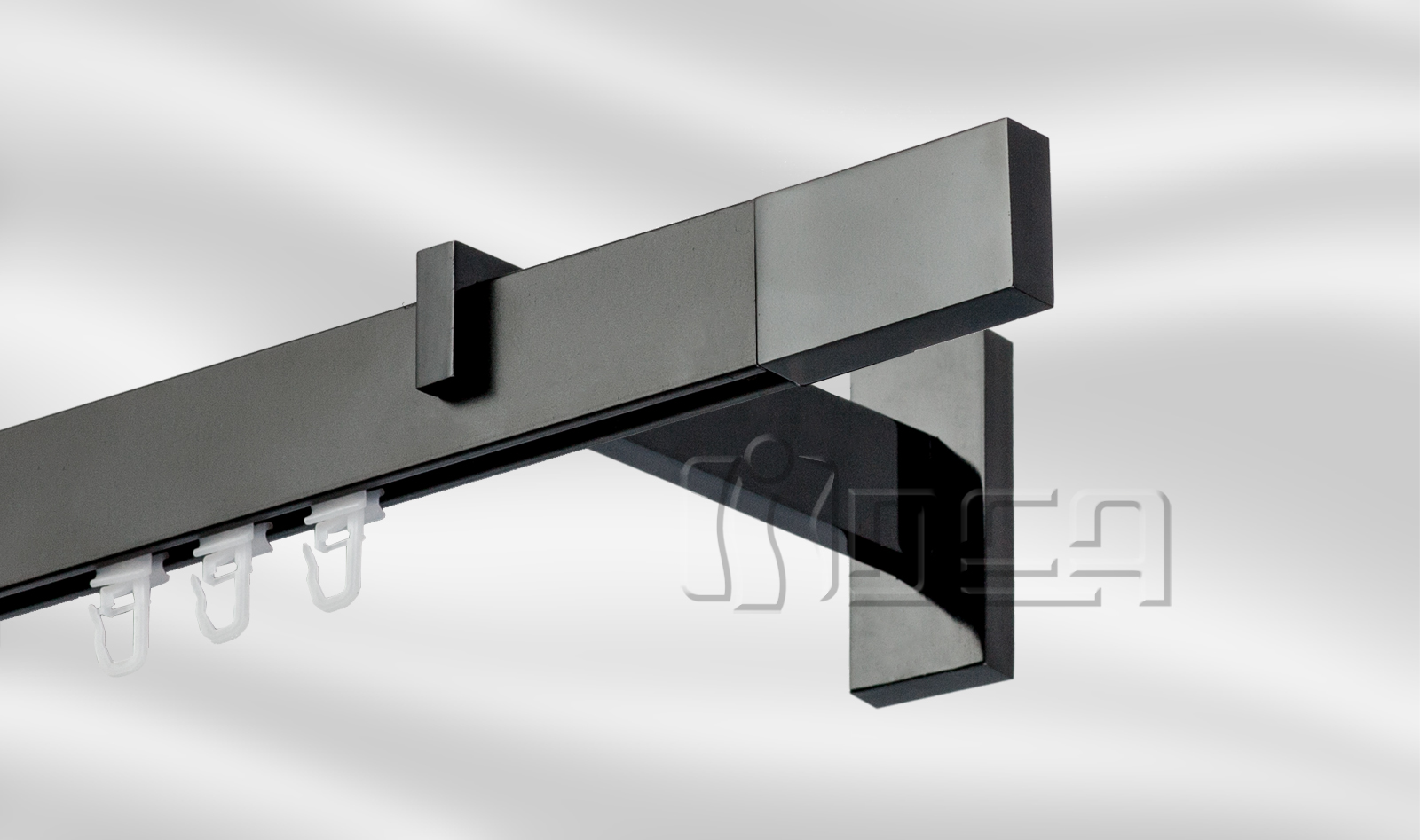 

Карниз одинарный Скарлайн для шторы 200 см. Чёрный блеск Финал SQUARE