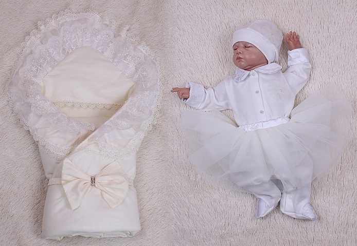 

Набор на выписку из роддома Brilliantbaby Мелания 56 айвори