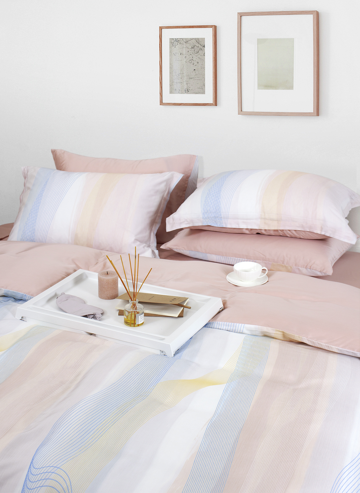 

Комплект постельного белья Luxury Linens Diana 160х220х2