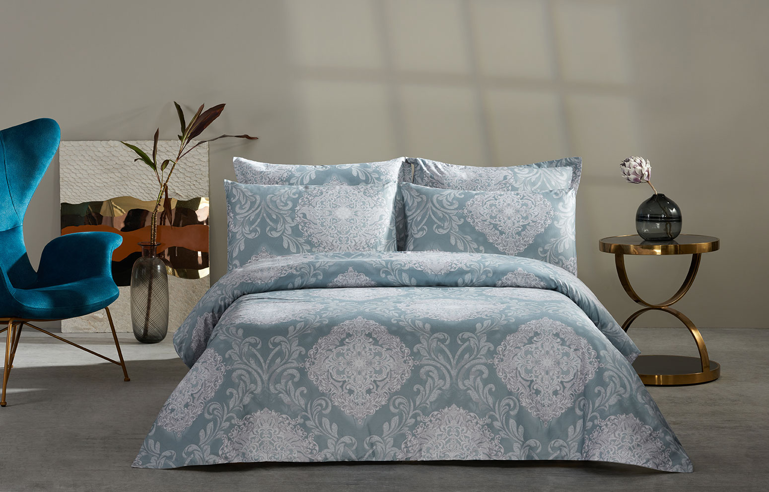 

Комплект постельного белья Luxury Linens Juana 200х220