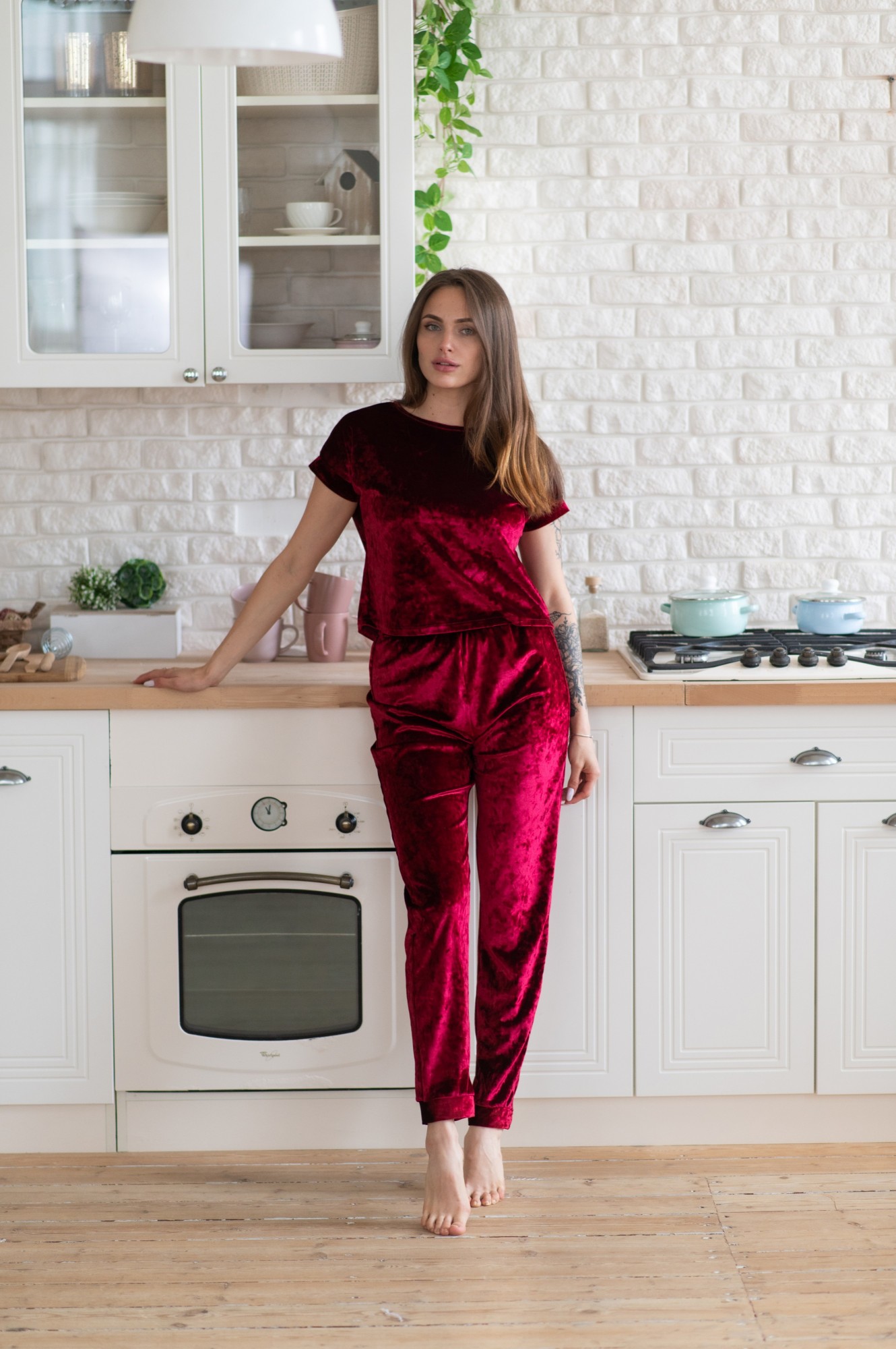 

Костюм для улицы и дома Miss Lora Классика цвет - бордовый  (46-48, Костюм для улицы и дома Miss Lora Классика цвет - бордовый M (46-48)