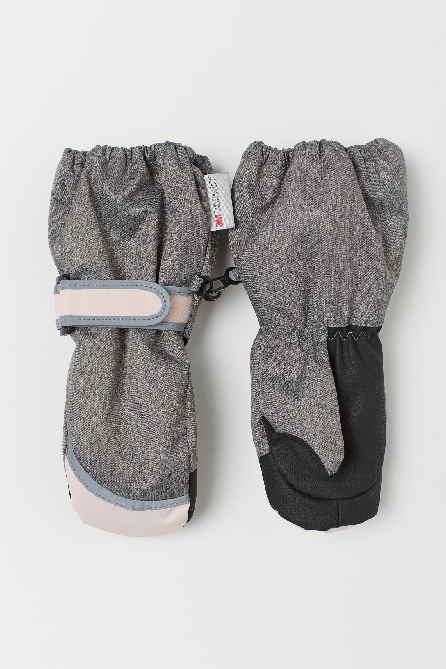 

Варежки H&M 134 140см серый 16107399640