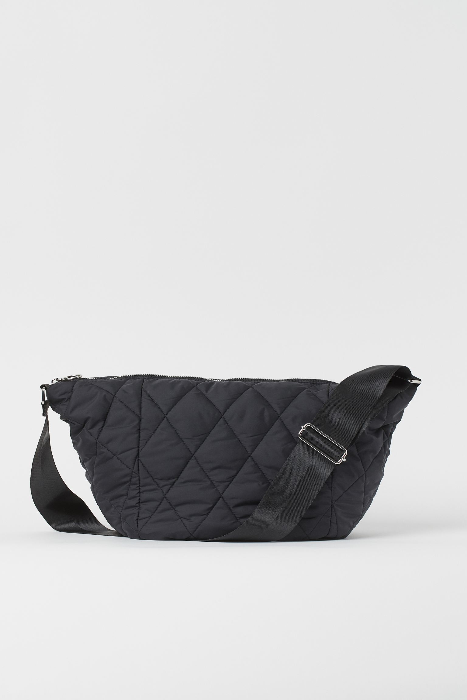 

Сумка спортивная H&M 50х26х18см черный 13079057242