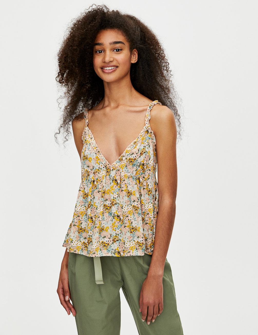

Майка PULL & BEAR Ж1066854 (5473/311/805) цвет бежевый M