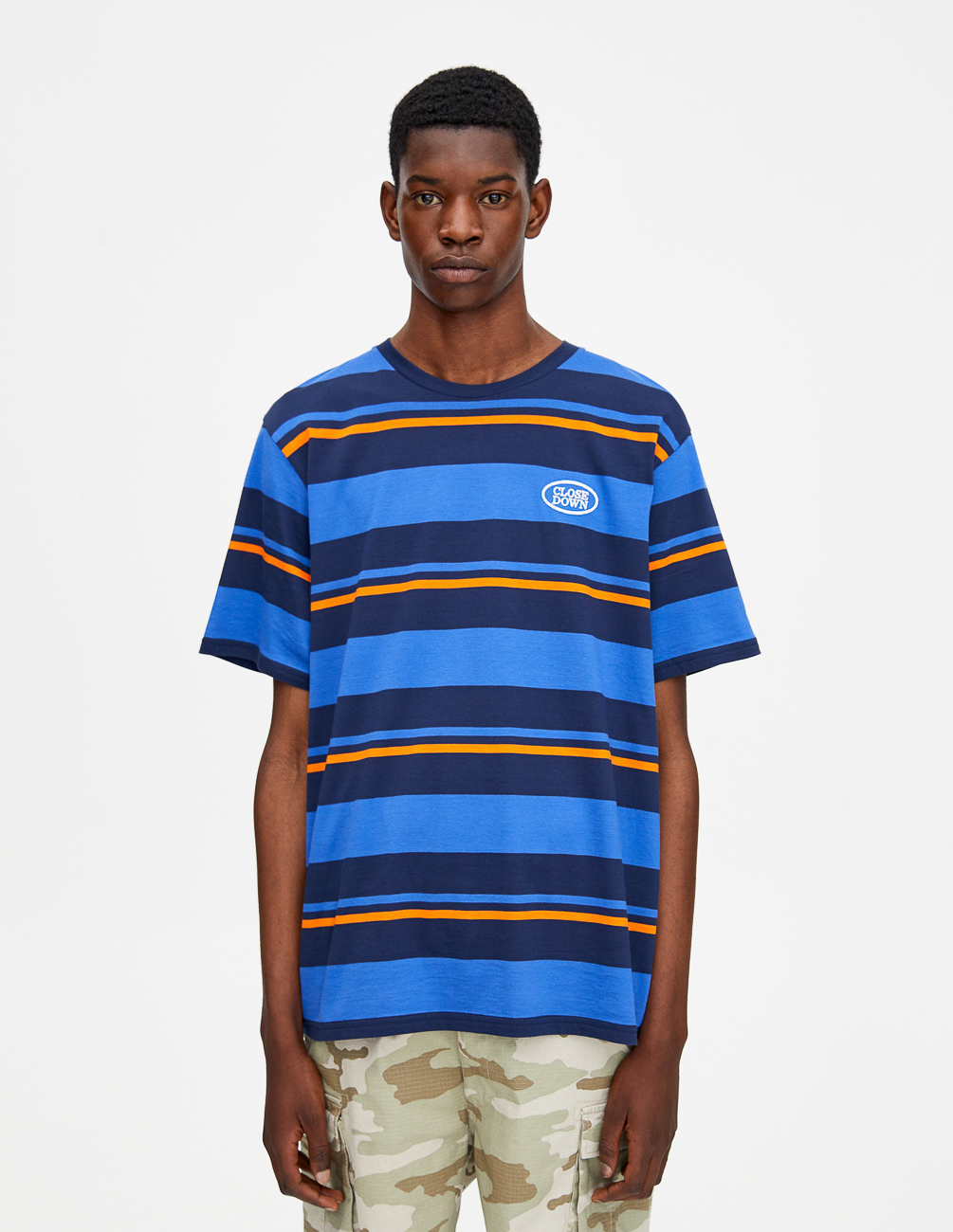 

Футболка PULL & BEAR М0111630 (9230/574/420) цвет синий XS