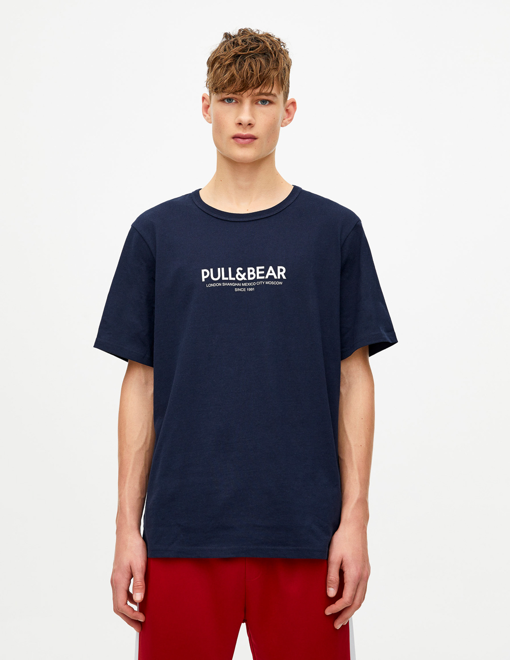 

Футболка PULL & BEAR М0111822 (5244/516/401) цвет синий S