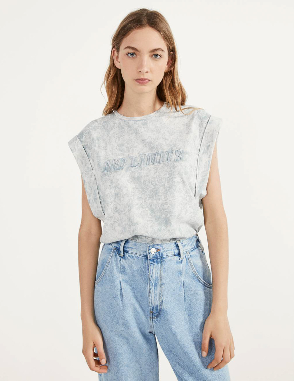 

Футболка Bershka Ж1064849 (2004/660/811) цвет серый, Футболка Bershka Ж1064849 (2004/660/811) цвет серый S