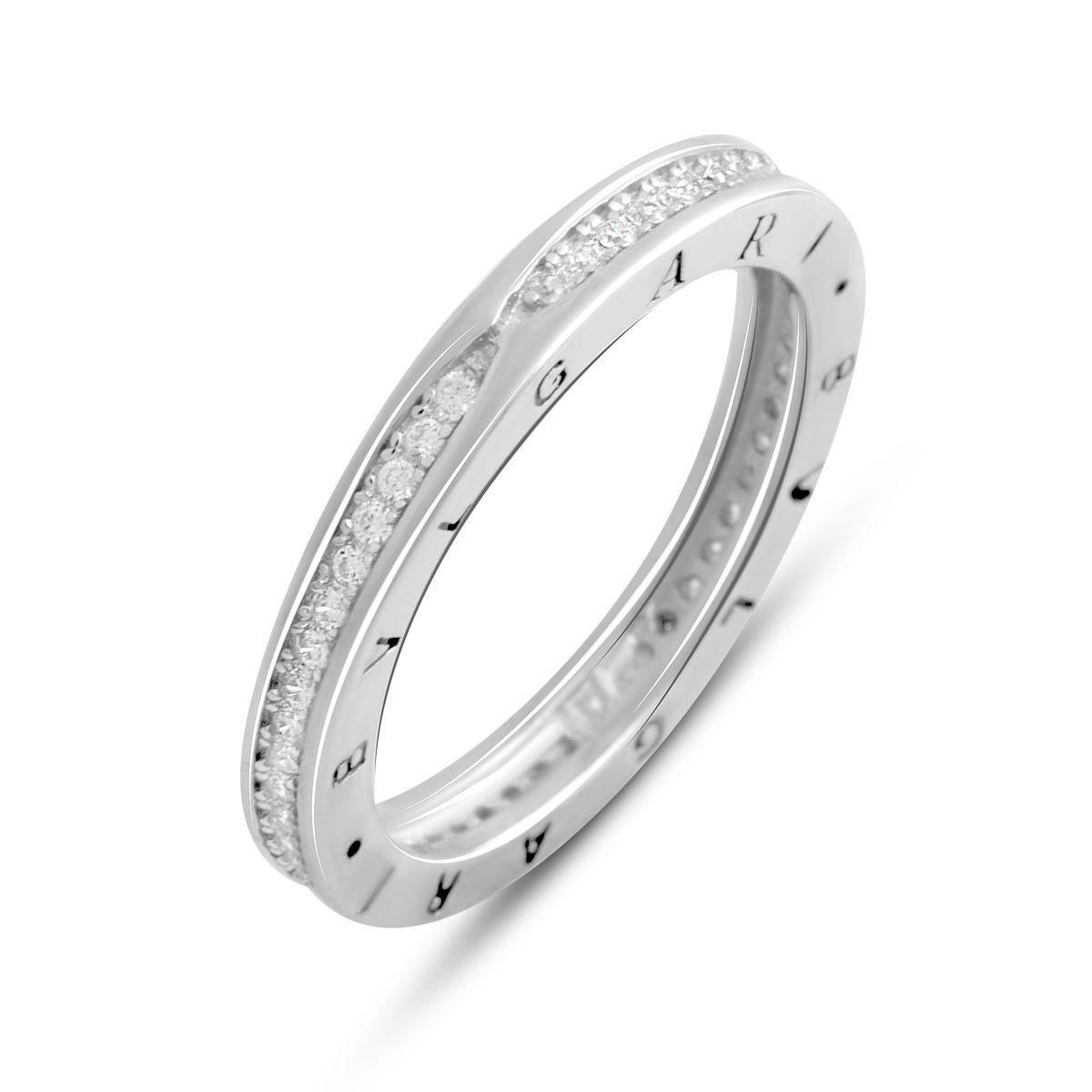 

Серебряное кольцо SilverAlex с фианитами 18 размер (2079545-18)