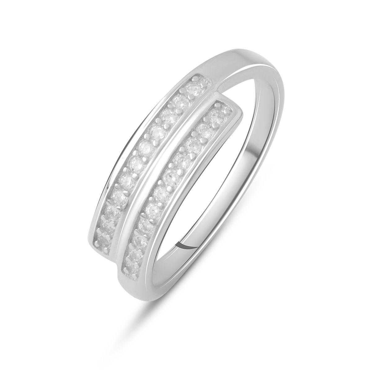 

Серебряное кольцо SilverAlex с фианитами 18 размер (2081760-18)