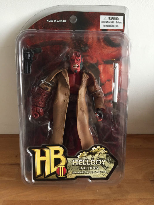 

MEZCO Hellboy Эксклюзивная фигурка Хеллбой ПВХ фигурка Коллекционная модель игрушки 20 см