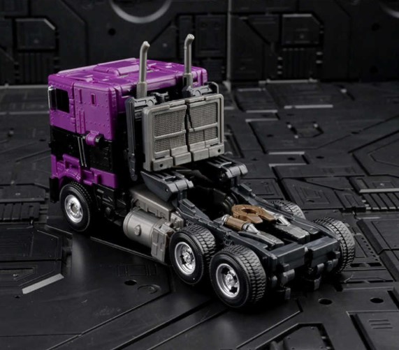 

Трансформеры Optimus Prime командир пурпурной безмятежности 18 см