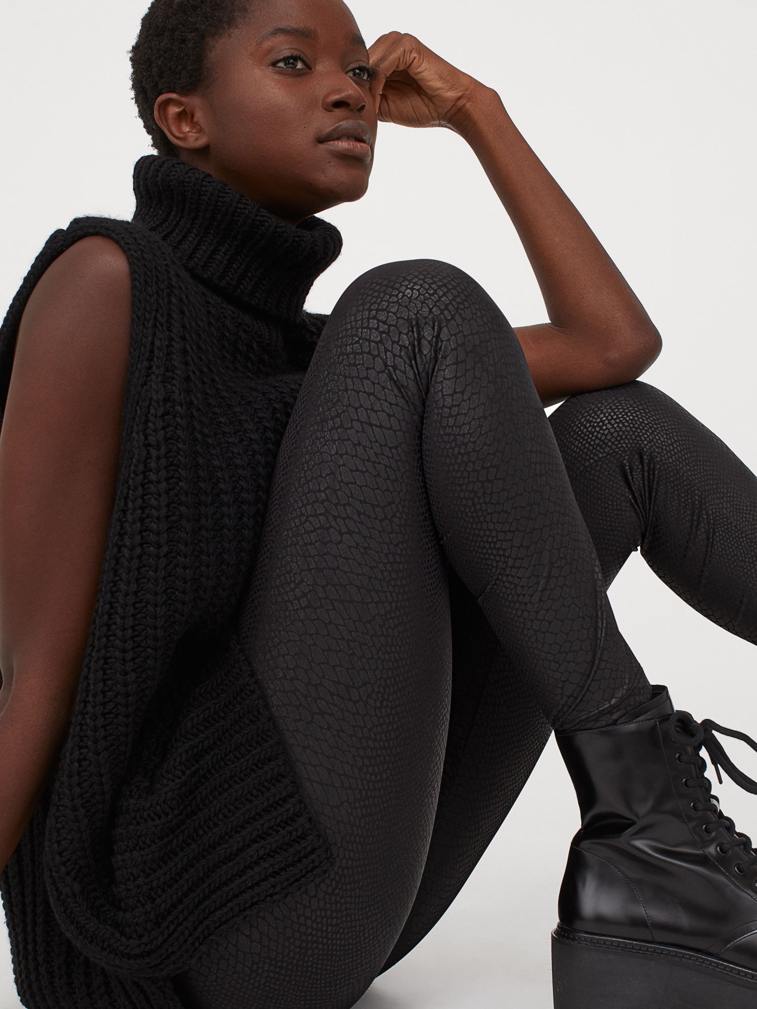 

Леггинсы H&M 5078223 М Черные
