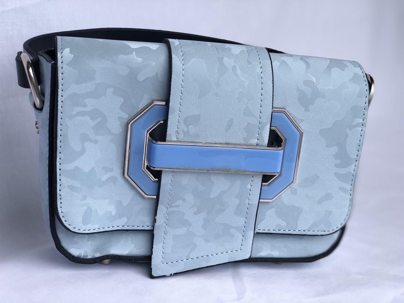 

Сумка женская U-7945907 BLUE с камуфляжным переливом