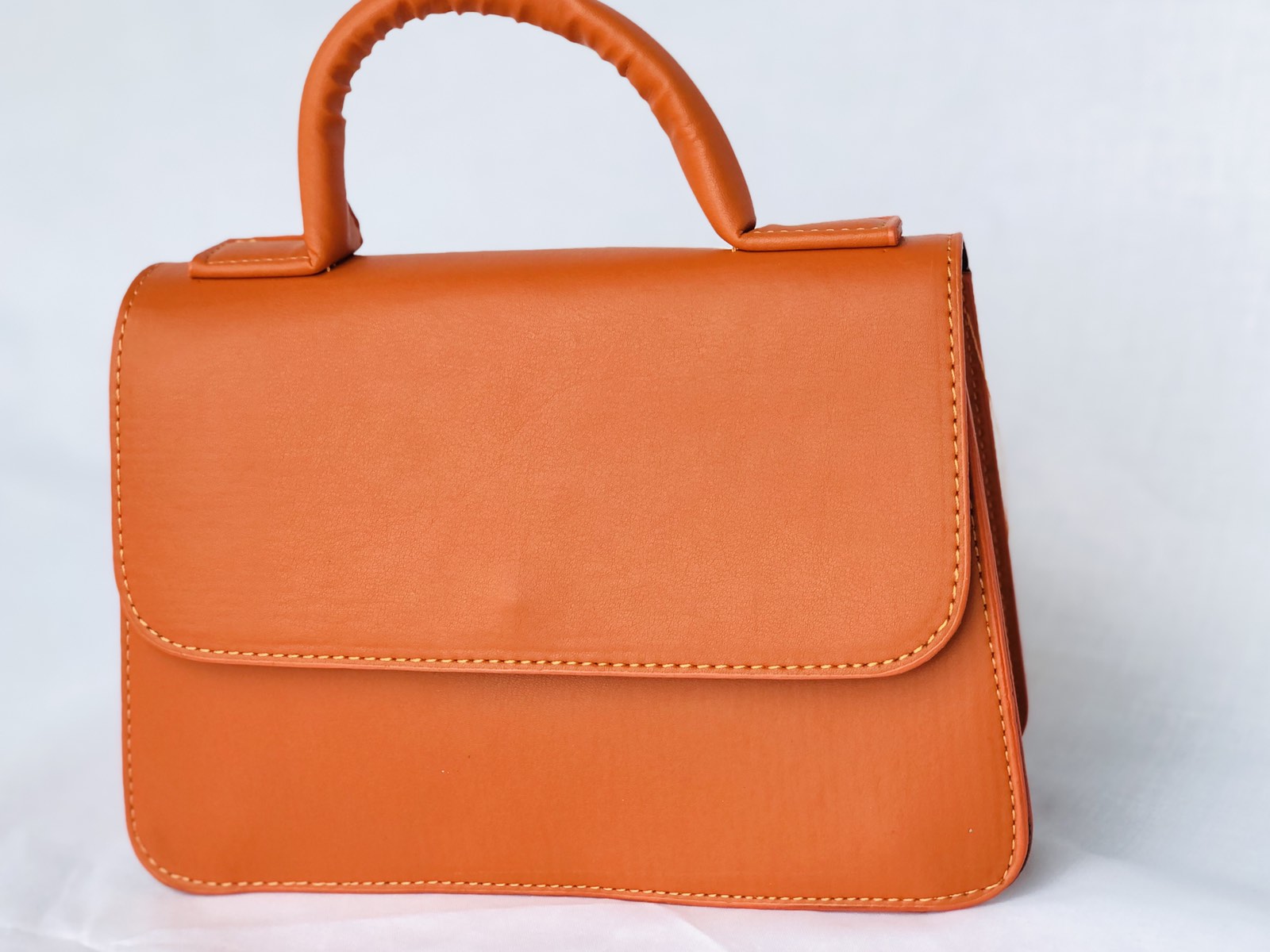 

Сумка женская Orange А-789 на магните Classic