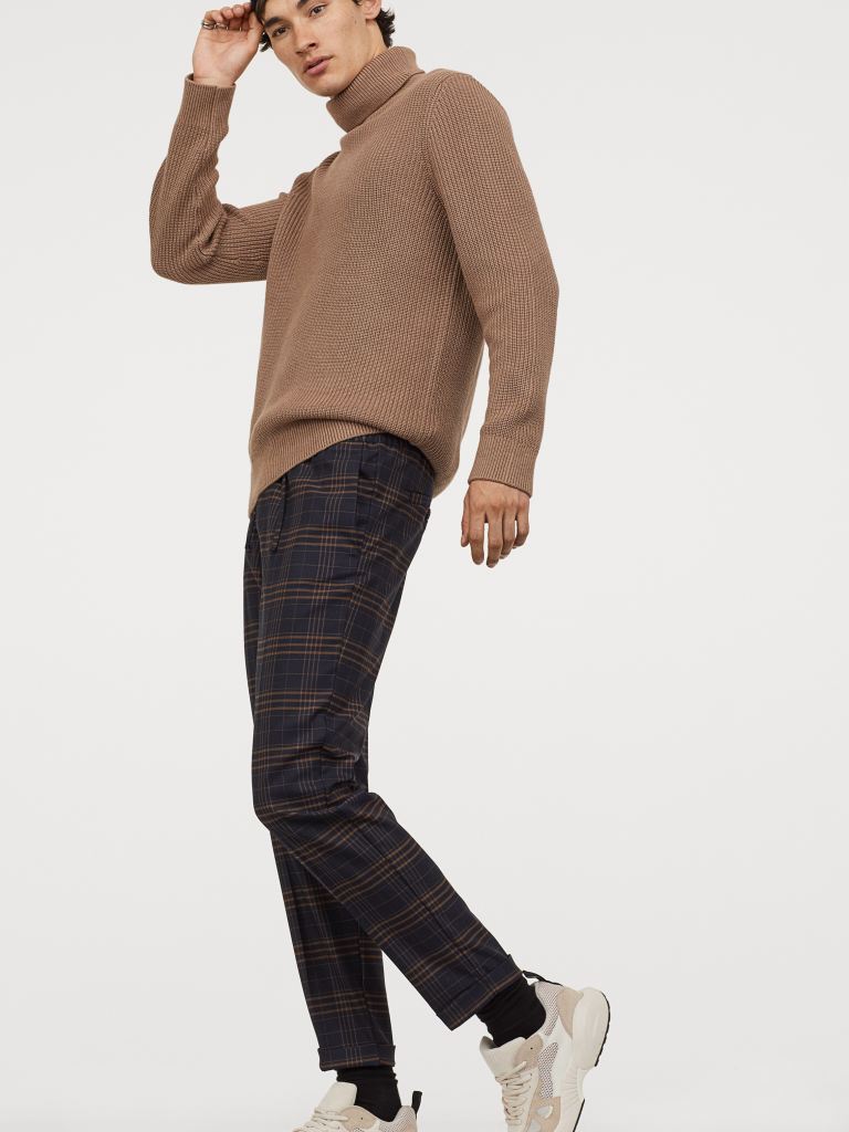 

Брюки H&M 060766402 M Темно-синие/Коричневая клетка