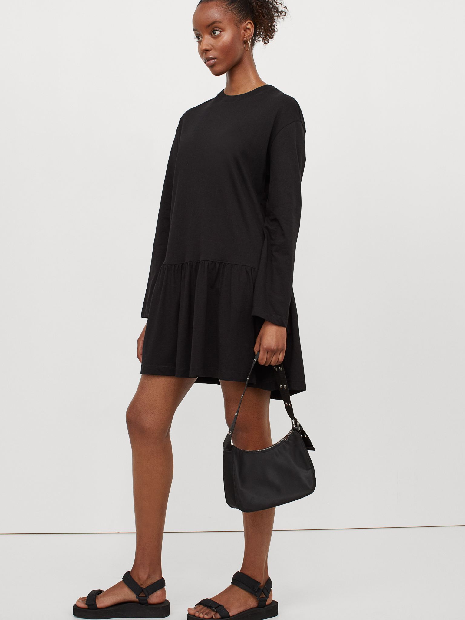 

Платье H&M 8900212sdm  Черное, Платье H&M 8900212sdm XXS Черное