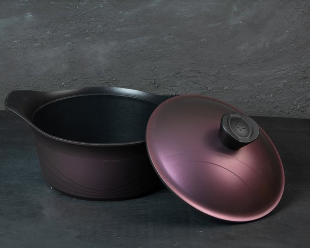 

Кастрюля Gusto Greblon Diamond Pro Casa Royal D-UKR-20400-brown 24 см 4.5 л коричневая