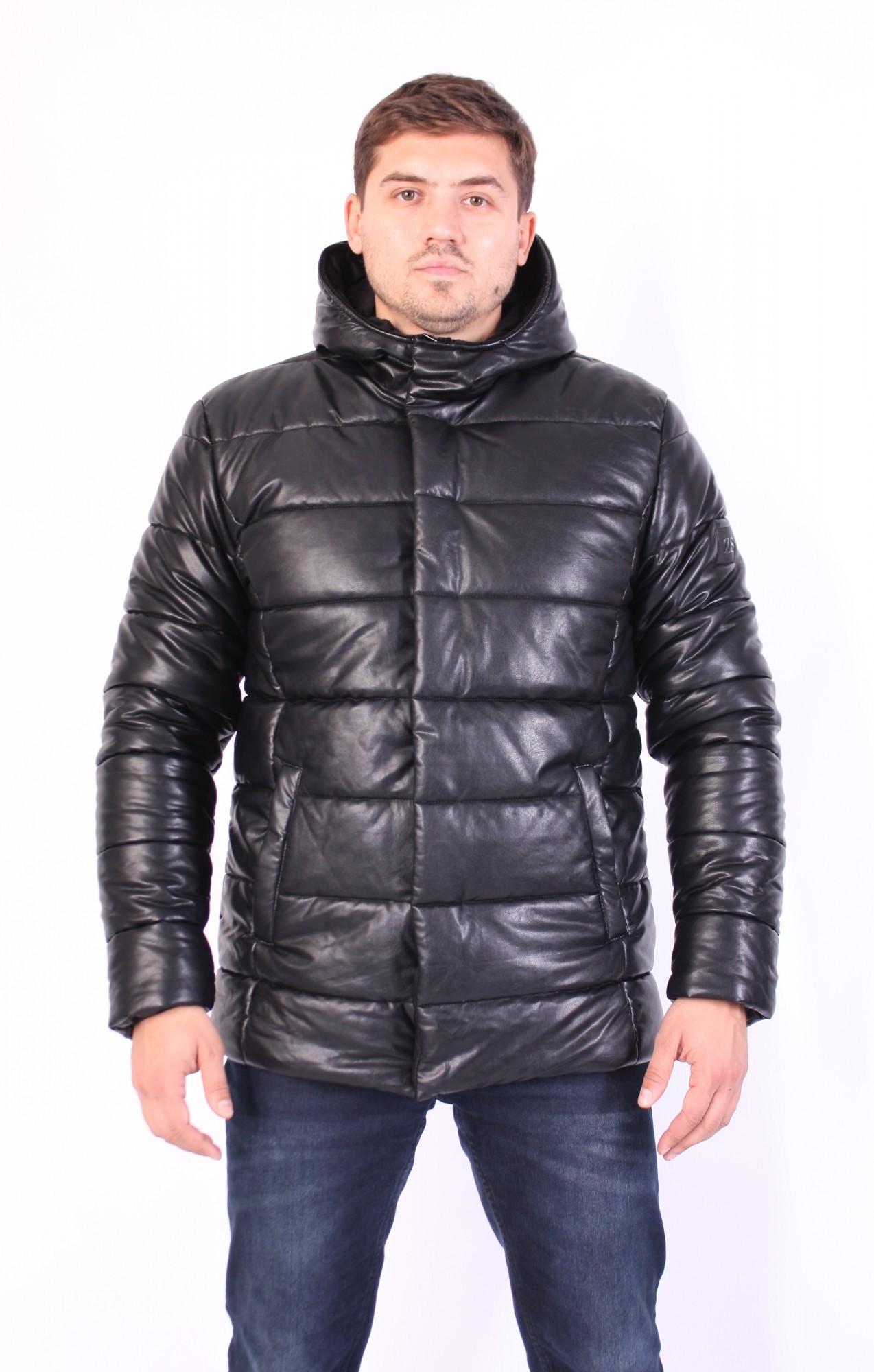 

Куртка ZIBSTUDIO экокожа с капюшоном М Чёрная