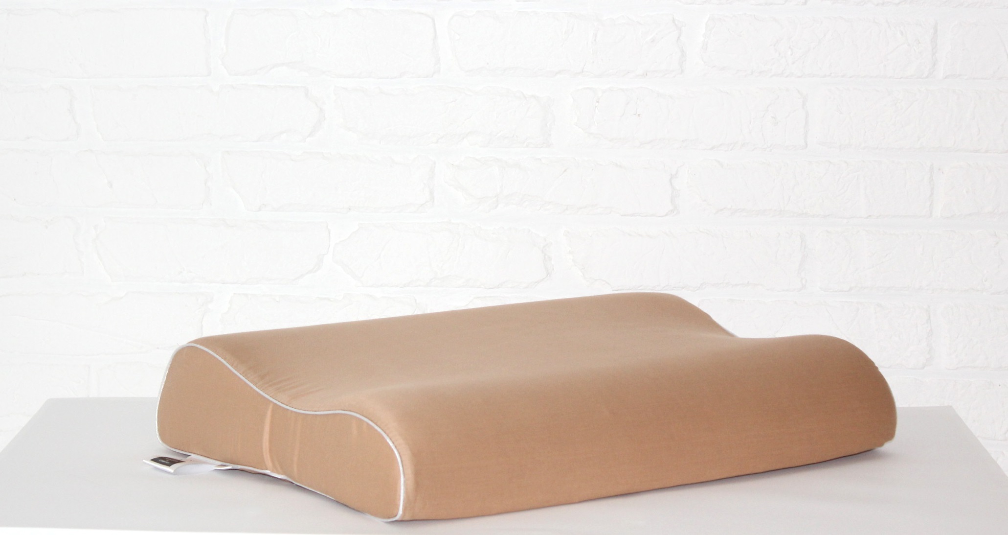 

Подушка ортопедическая MirSon №7117 Elite Delicate Satin Estella AERO 58х40х10,5 см италия, пена memory foam