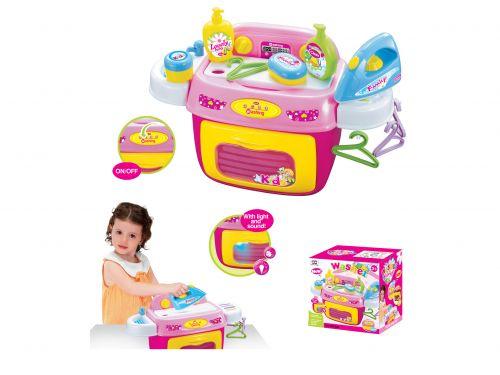 

Игровой набор Стиральная машина, утюг, аксессуары
