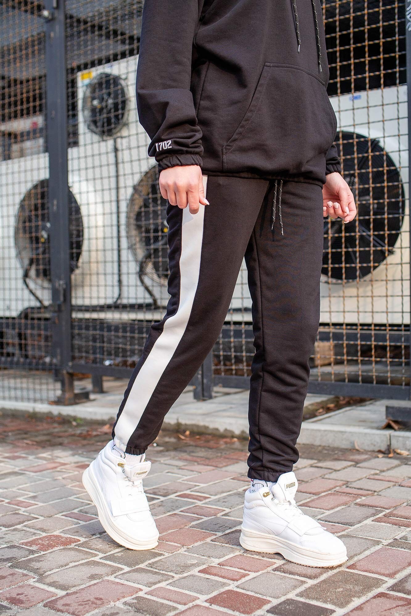 

Трикотажнi Джогери Without Lampas Woman 21 XXL White
