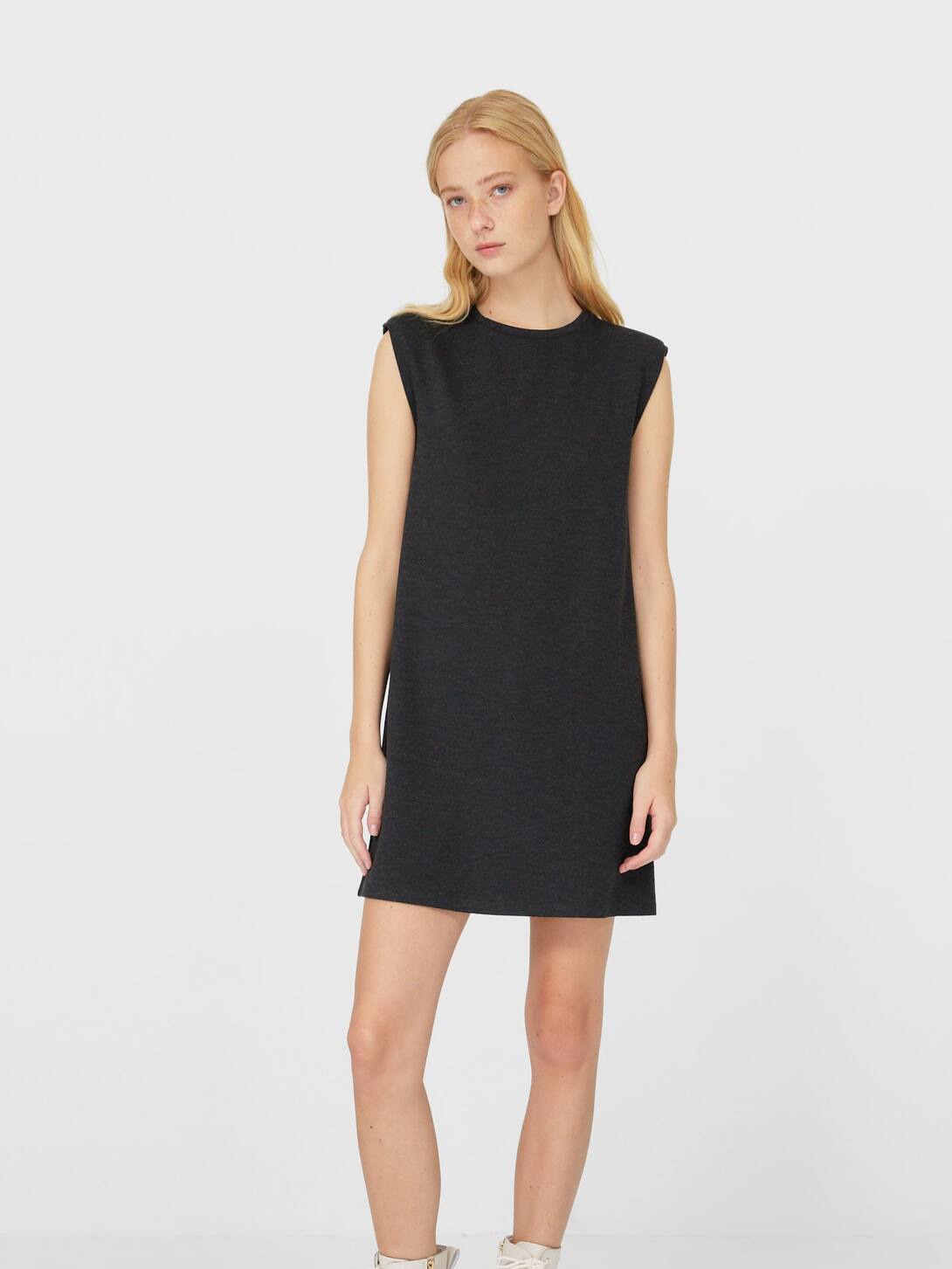 

Платье Stradivarius 06374429250  Черное, Платье Stradivarius 06374429250 S Черное