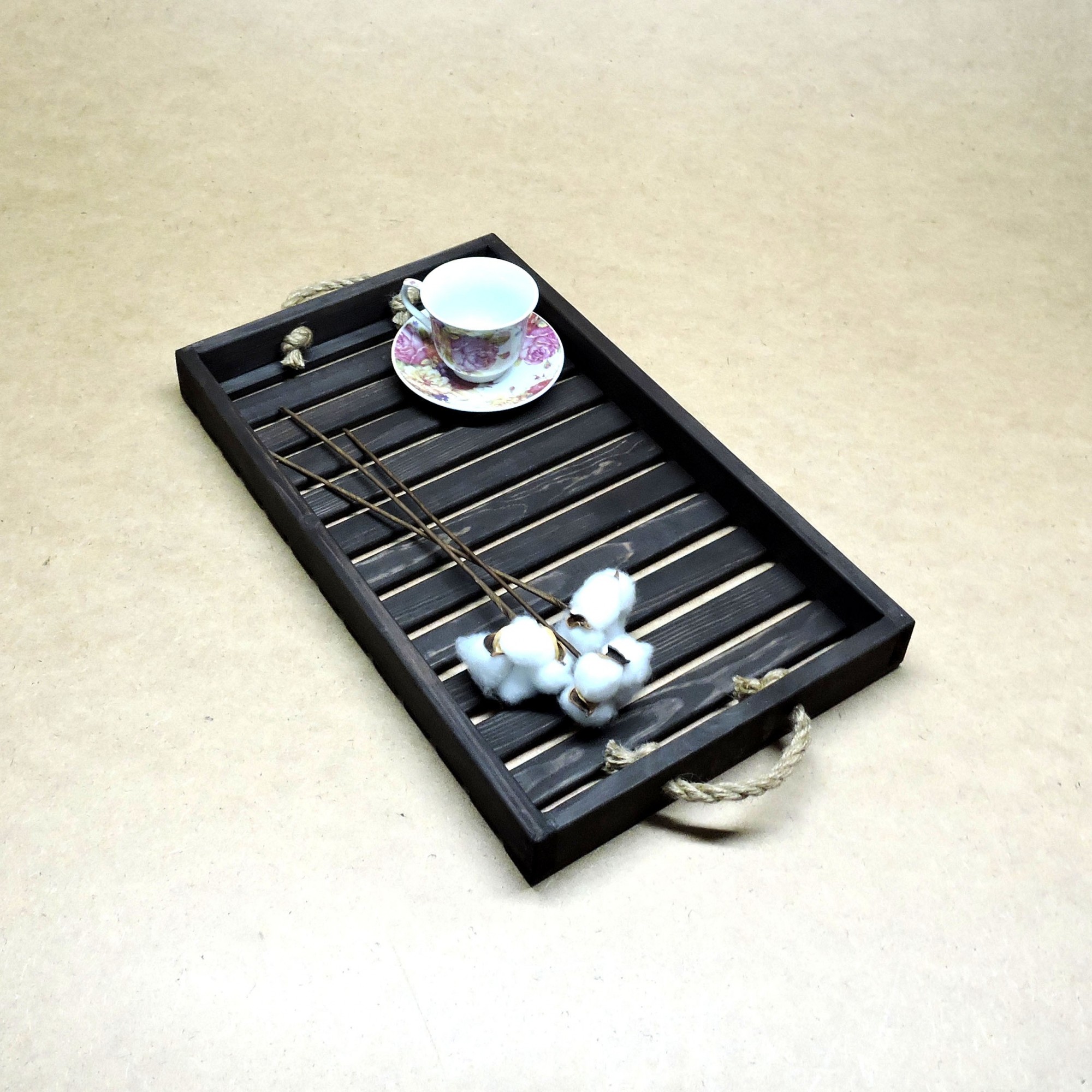 

Поднос из натурального дерева MIZ Буйон экостиль венге с ручками 50х30х4,5см (MIZ-ПДС-000104)