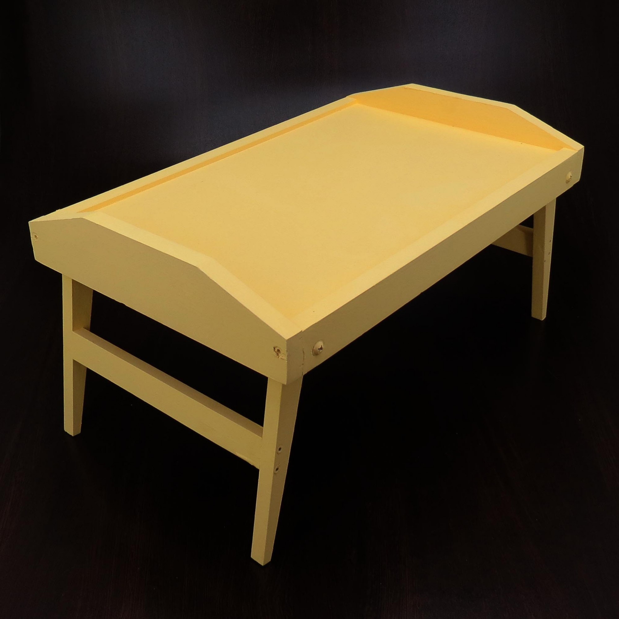 

Прикроватный столик-поднос MIZ Колорадо лимонад 55х36х21см (MIZ-СТП-005151)