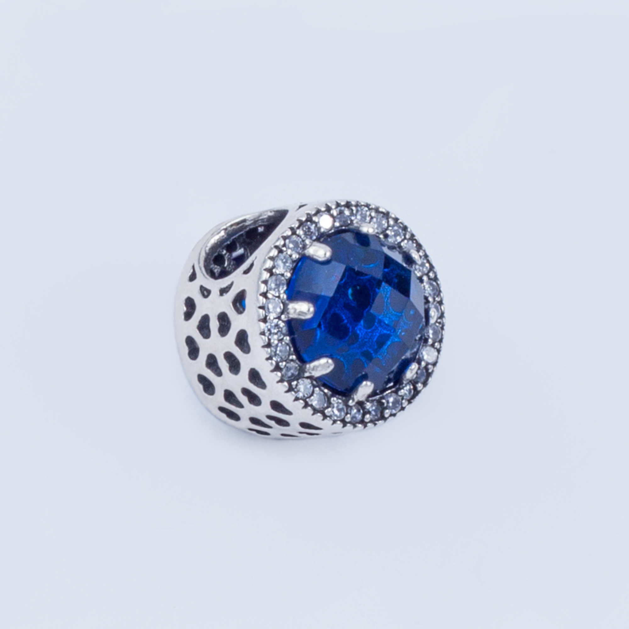 

Шарм Срібло 925 TOP Silver 2,40 г 580001с