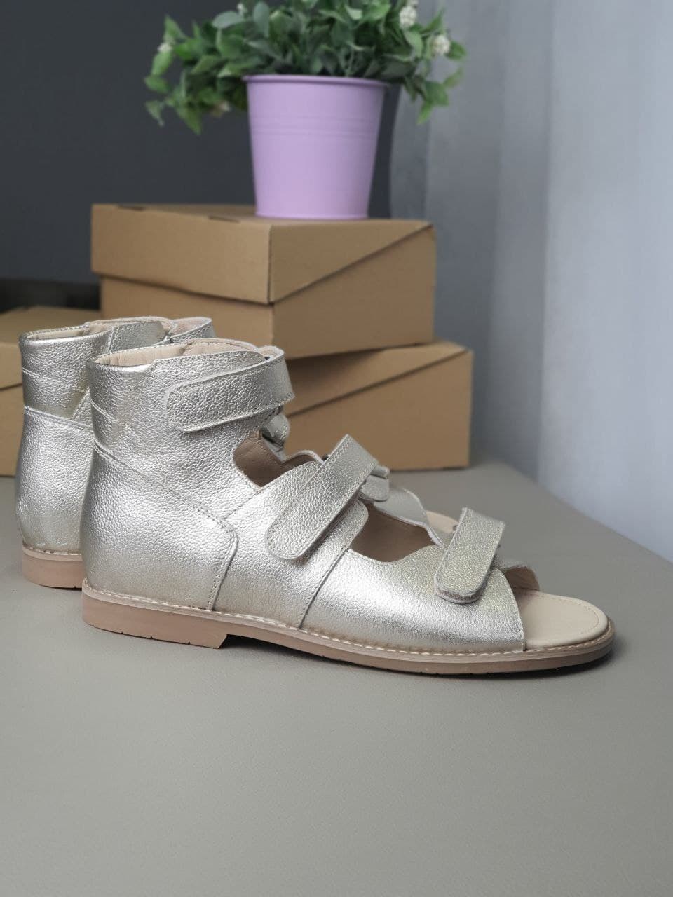 

Ортопедические босоножки Orthobotte 021 36 24.4 см золото