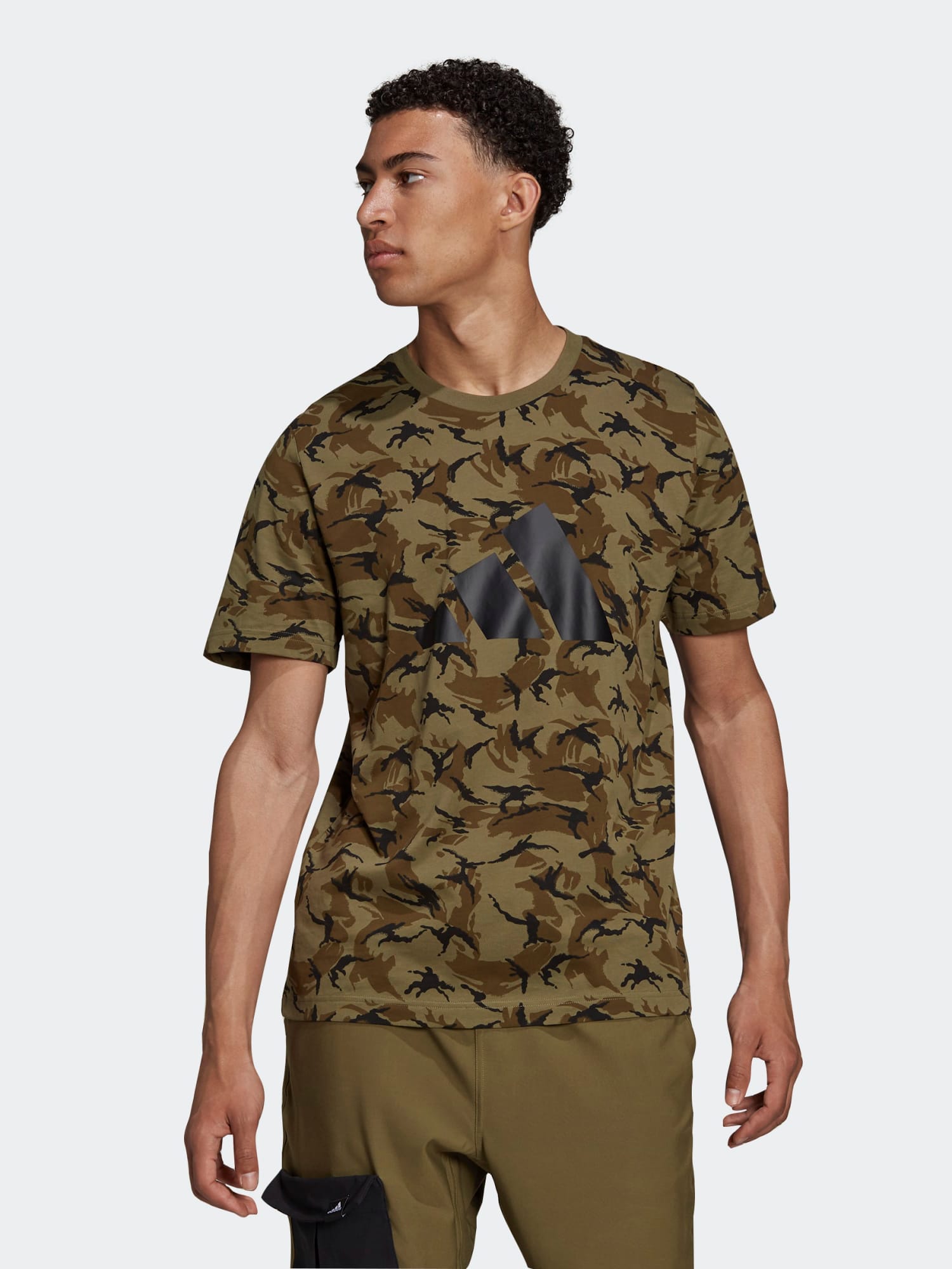 

Футболка Adidas M Fi Camo Tee HA8708 XL/S Green/Focus Olive