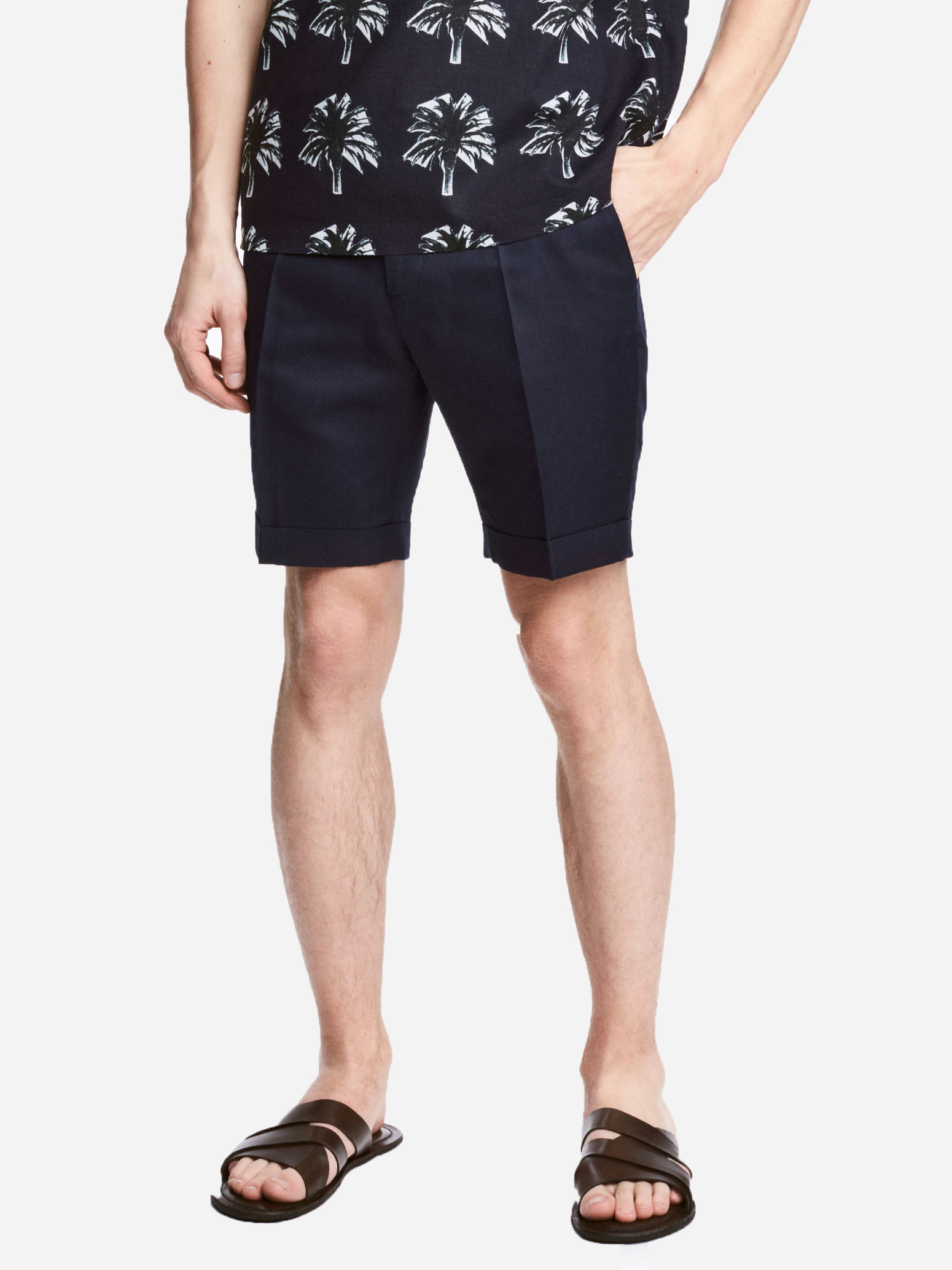 

Шорты H&M 4833315-AAQJ 54 Темно-синие