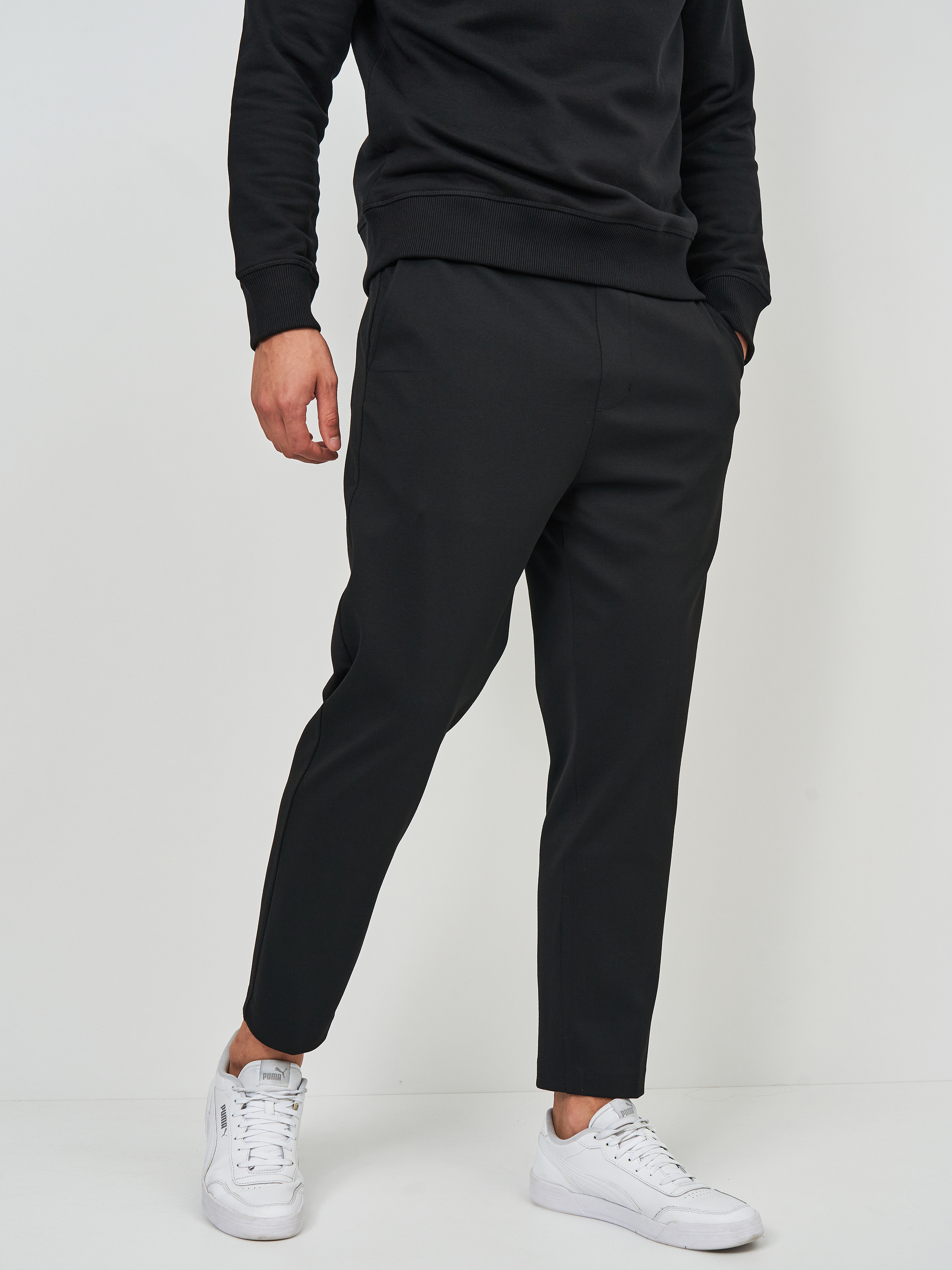 

Брюки Calvin Klein Jeans Logo waistband seasonal galfos J30J318605-BEH  Черные, Брюки Calvin Klein Jeans Logo waistband seasonal galfos J30J318605-BEH L Черные