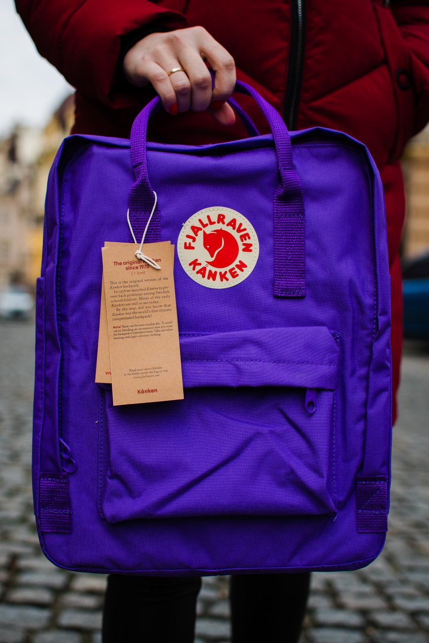 

Рюкзак однотонный фиолетового цвета Fjallraven Kanken Classic
