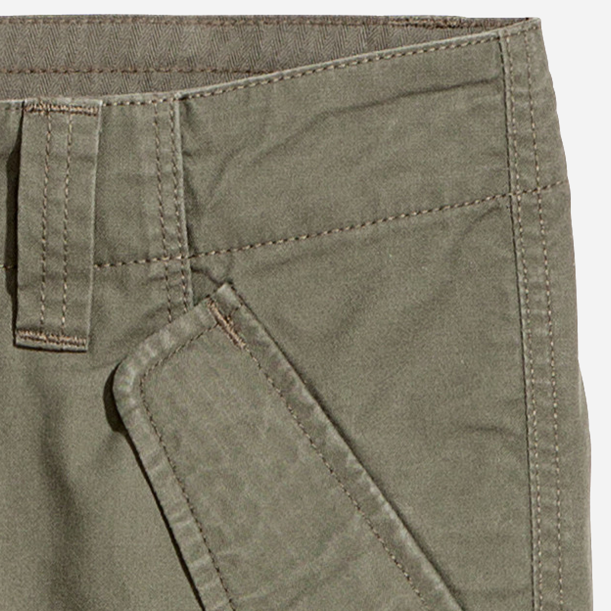 

Брюки H&M 2190756-ACYC 40 Хаки