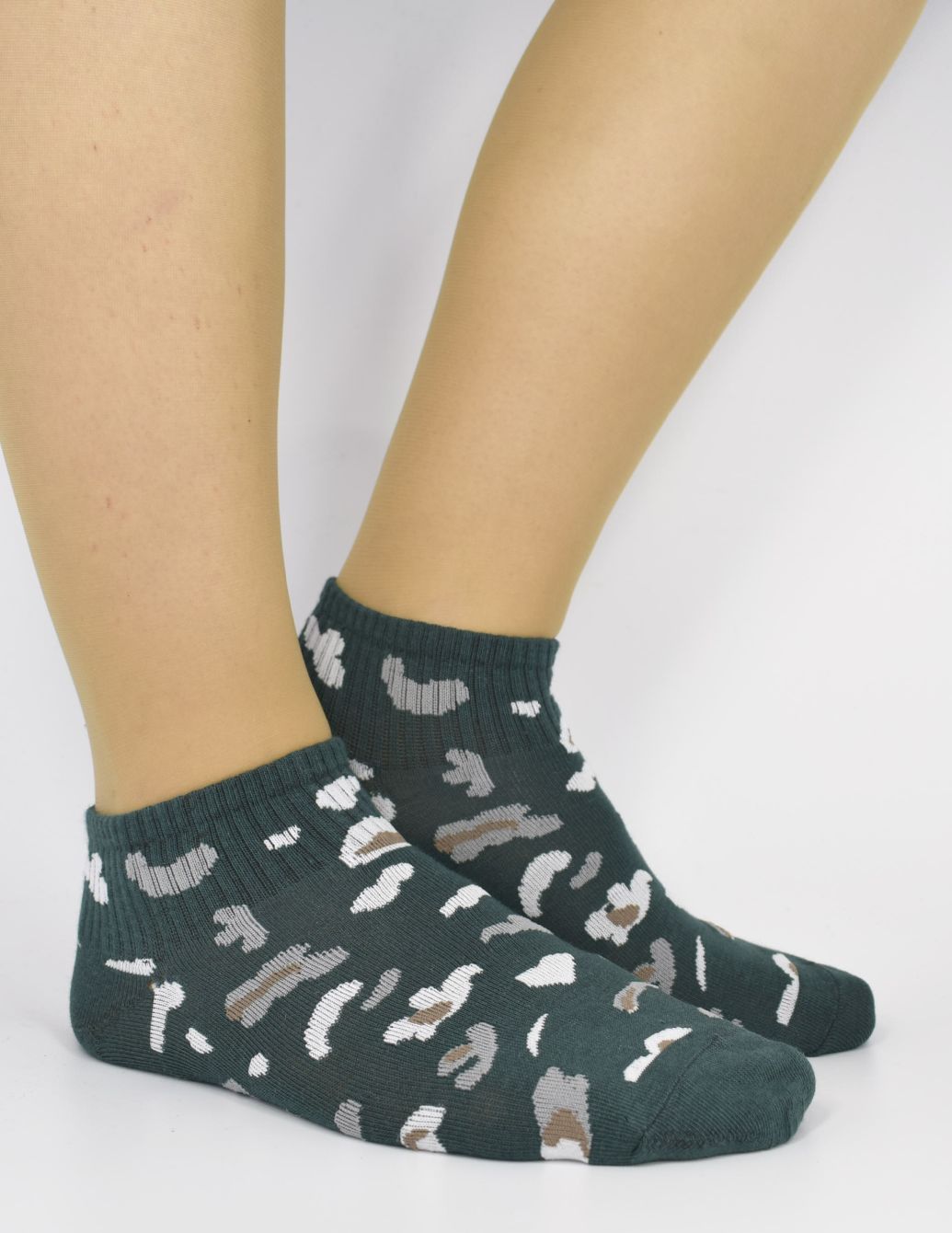 

Женские носки Kaprizo 36-41 Комбинированный 9754