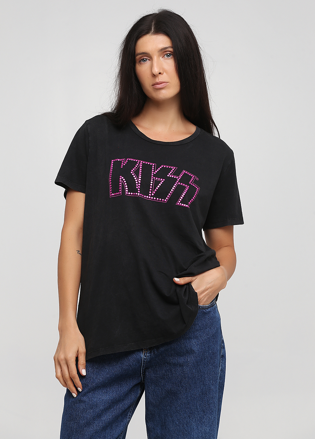 

Футболка C&A L Черный 2089165_чер_фиол_kiss