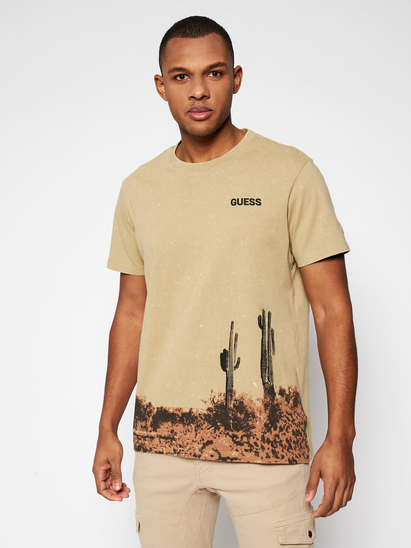 

Футболка Guess M1GI59-K8FQ1 L Mojave Weave