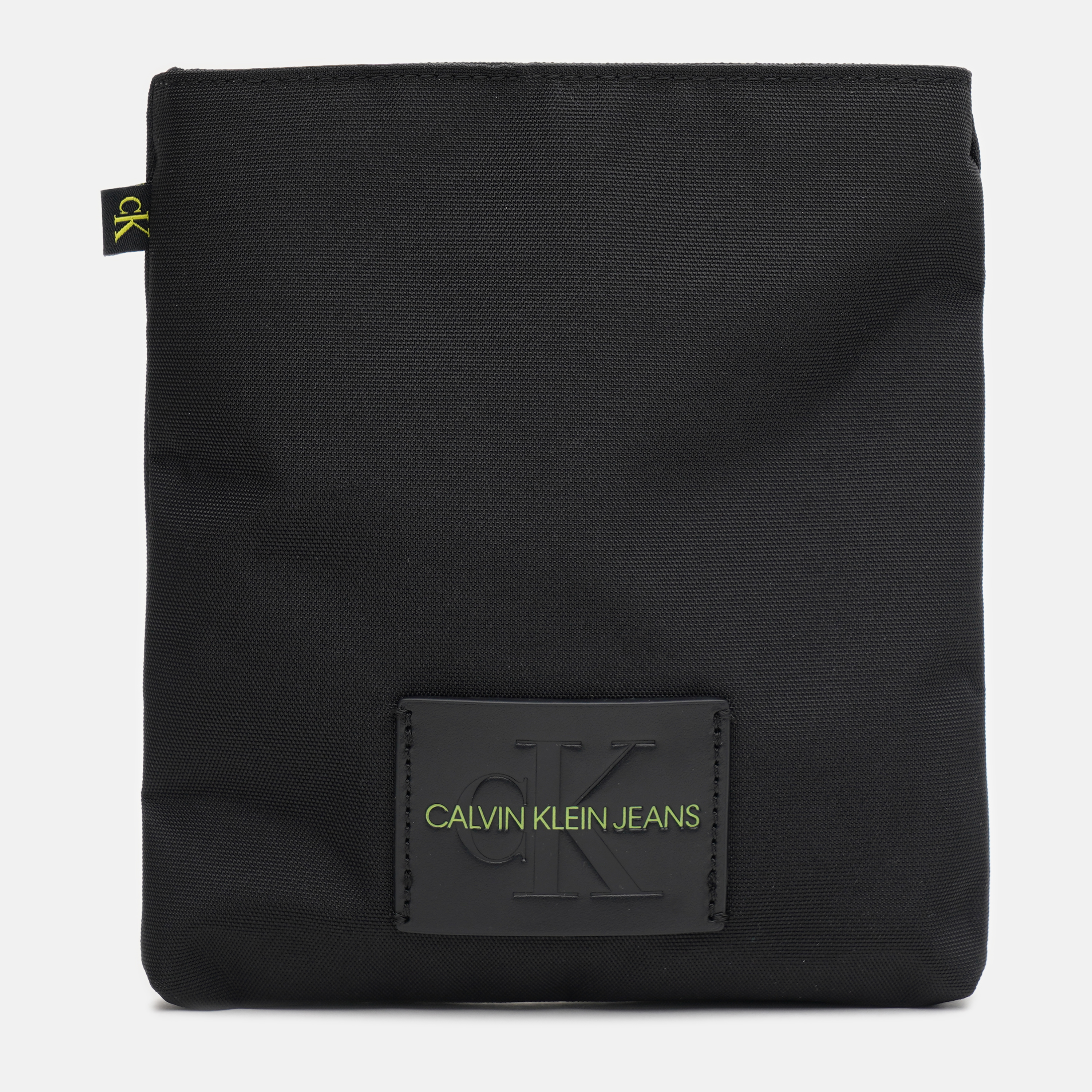 

Сумка мужская Calvin Klein Jeans Sport essential flatpack s pop K50K507582-BDS NOSIZE Черная