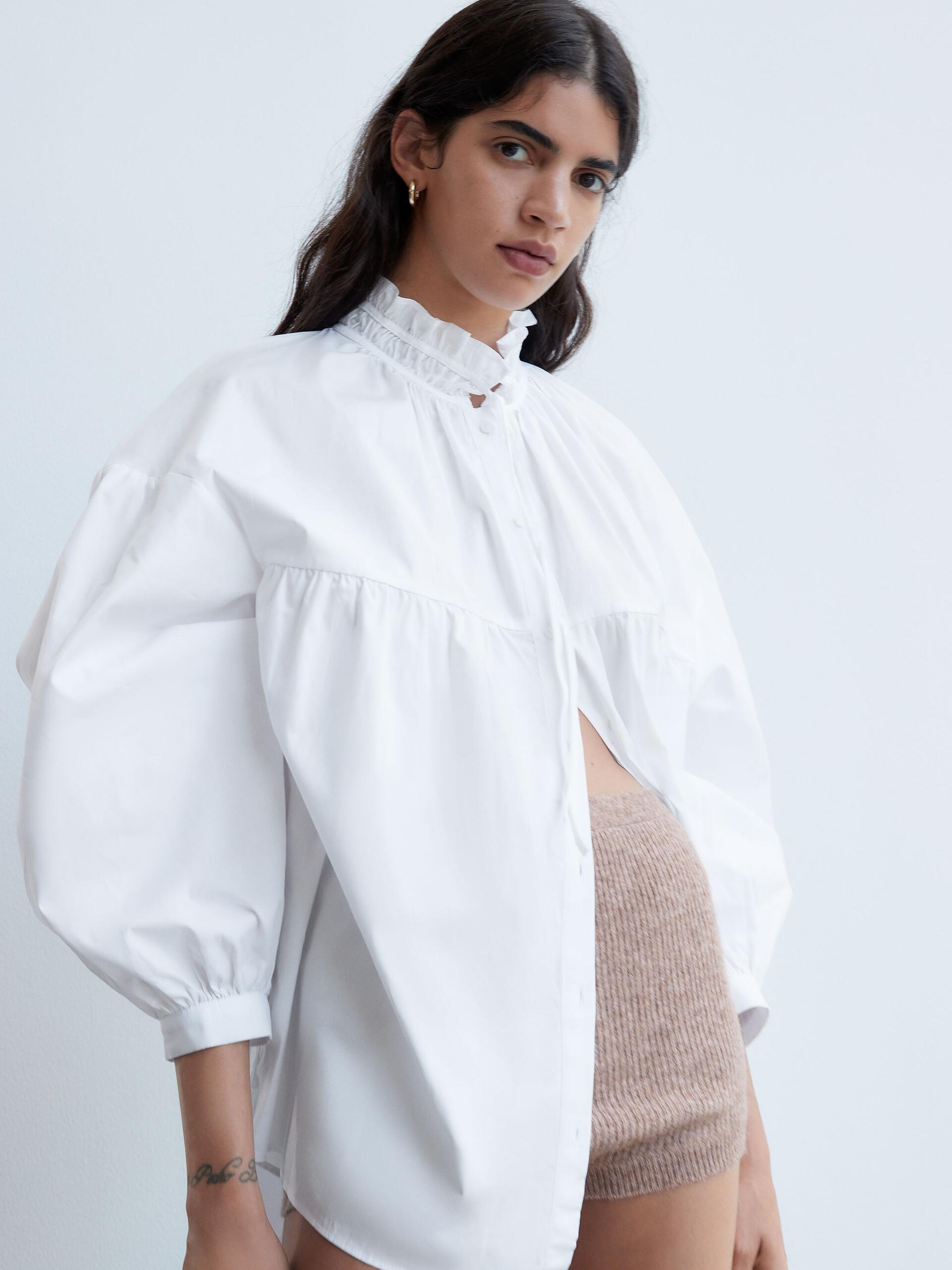 

Блузка Zara 1971/173/250 S Белая