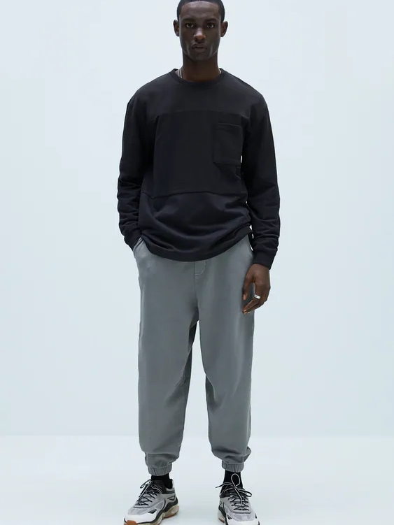 

Свитшот Zara 2888/403/409 S Черный